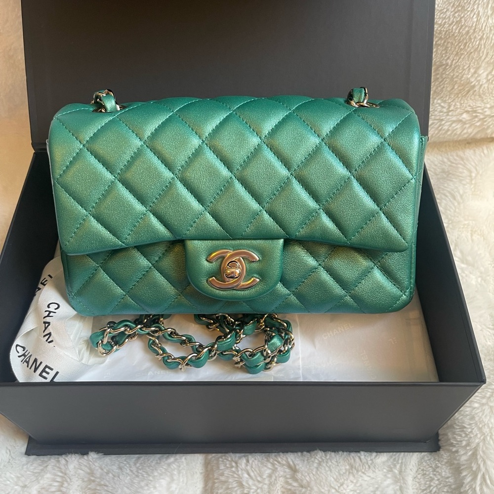 Chanel Mini Rectangular iridescent - Picture 3 of 11